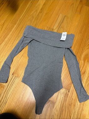 Abercrombie & Fitch Gray Off-Shoulder Kids Bodysuit